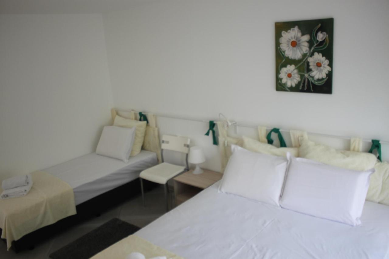 Daskalov Bungalows Chervena Lokva 외부 사진