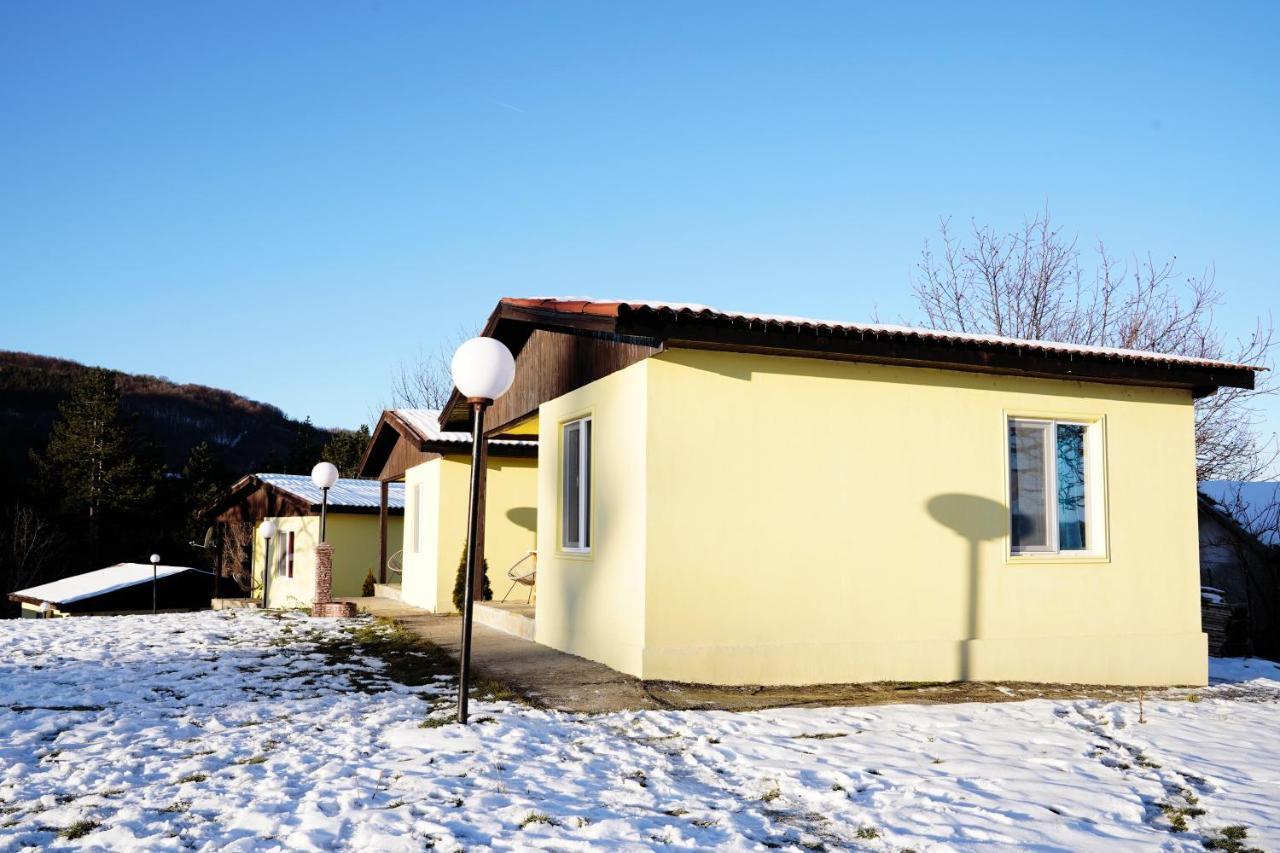 Daskalov Bungalows Chervena Lokva 외부 사진