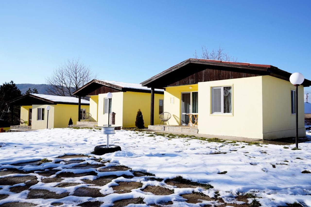 Daskalov Bungalows Chervena Lokva 외부 사진