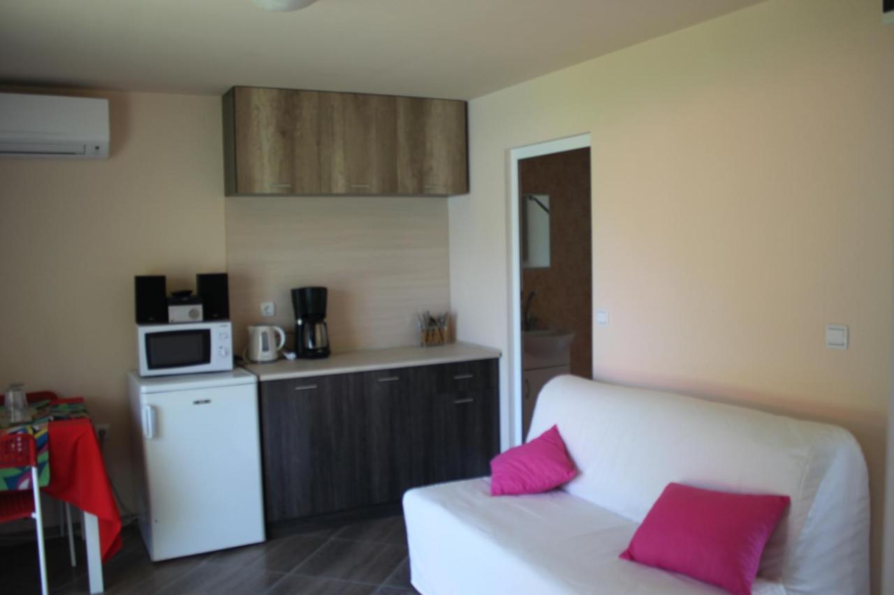 Daskalov Bungalows Chervena Lokva 외부 사진