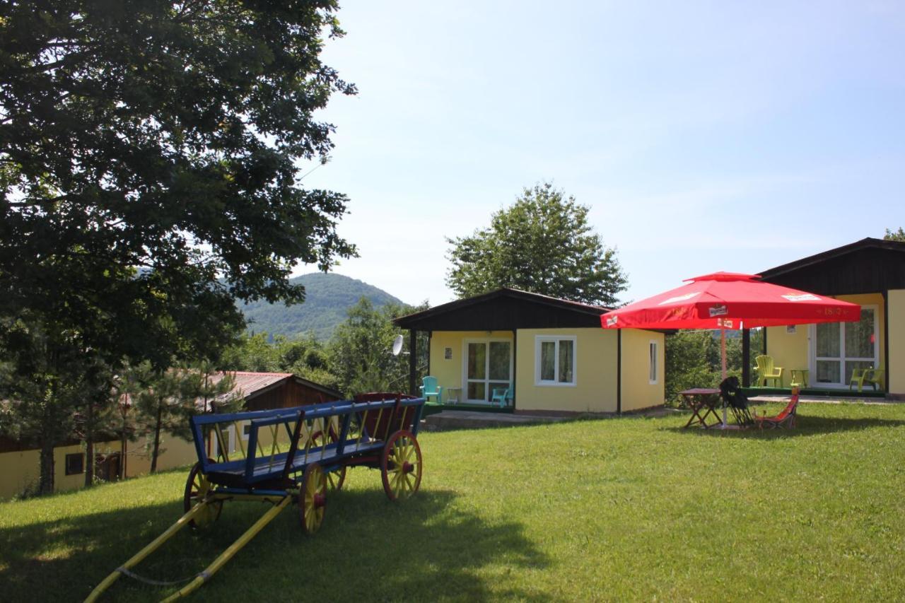 Daskalov Bungalows Chervena Lokva 외부 사진