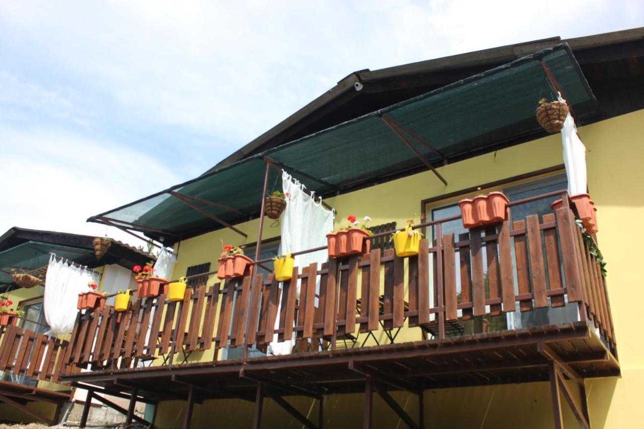 Daskalov Bungalows Chervena Lokva 외부 사진