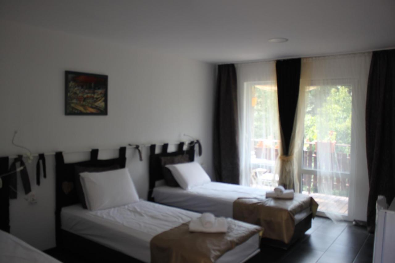 Daskalov Bungalows Chervena Lokva 외부 사진